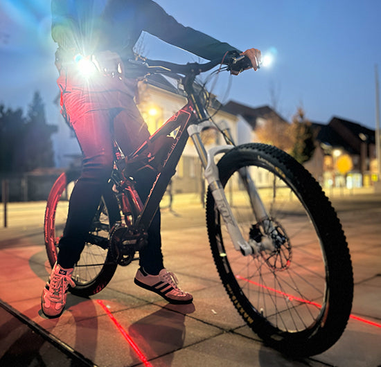 Spaceralite: 3-in-1 Bikelight Laser System